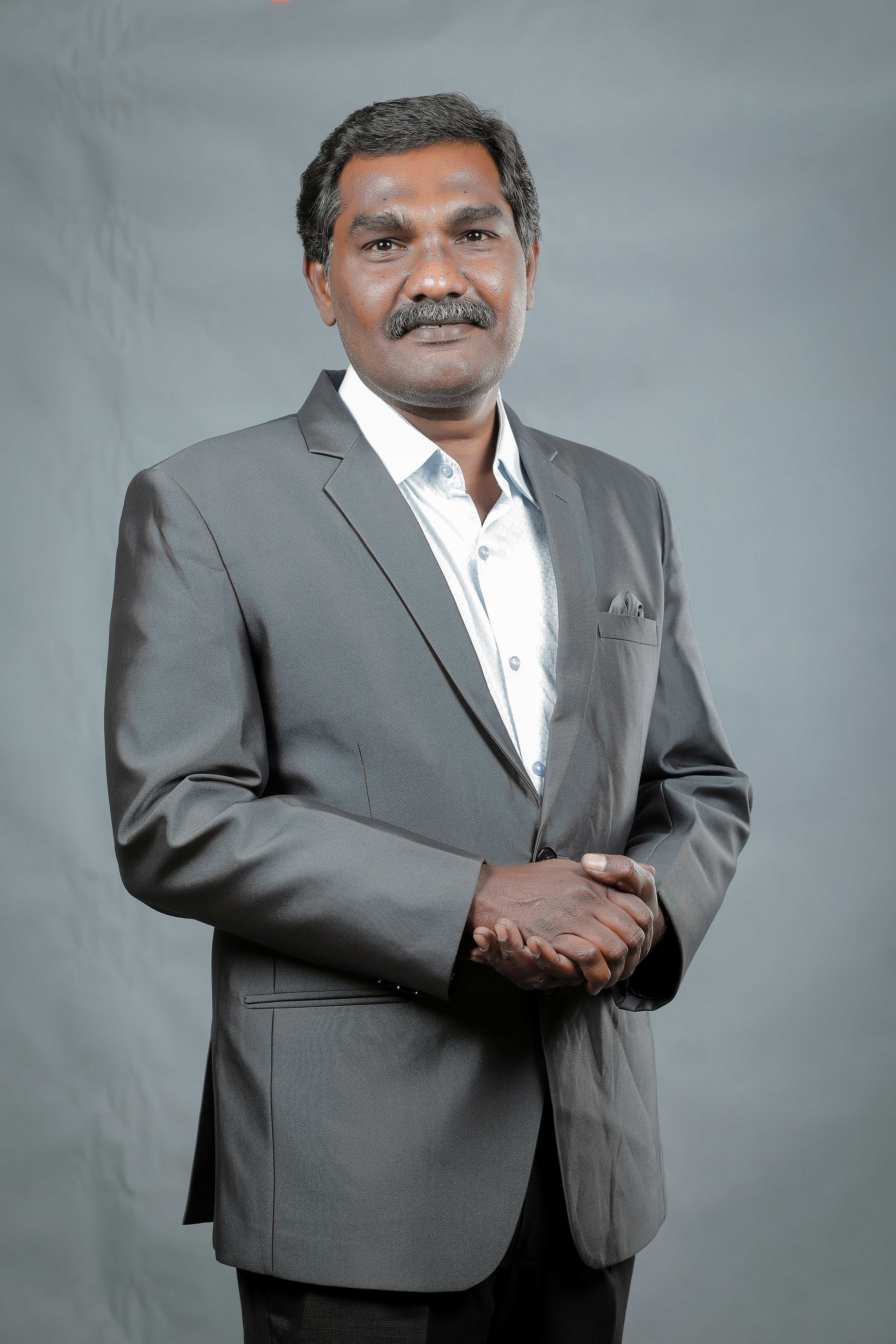 Dr. V. Gomathinayagam